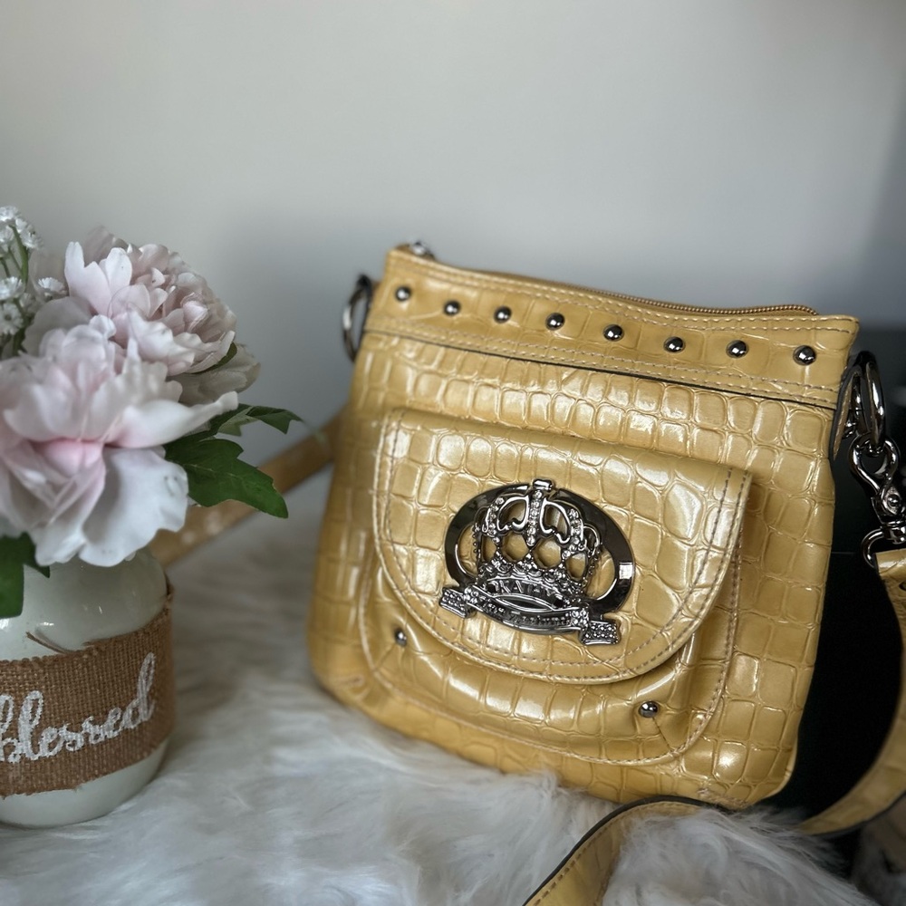 Kathy Yellow Croc-Embossed Shoulder women glossy Bag